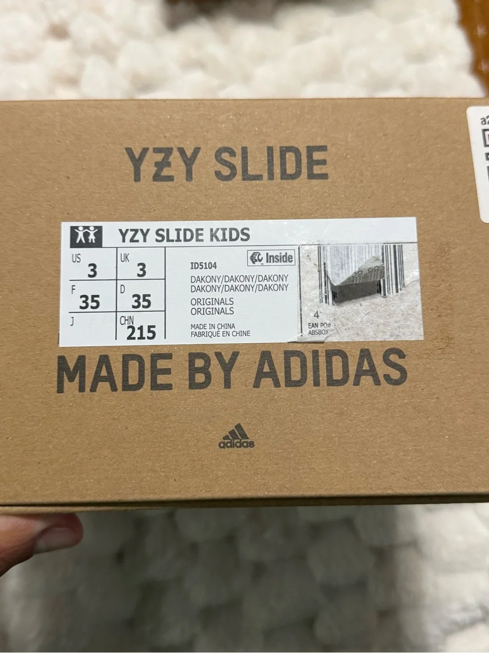 Adidas YZY SLIDE KIDS Size 3